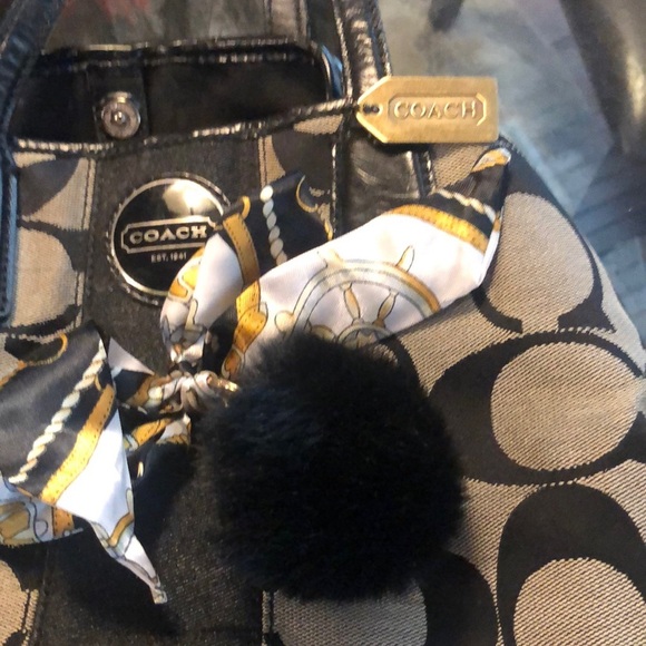 Vintage Y2K Coach Fabric Black & Gray Signature Shoulder Bag w/ Leather Straps - Picture 13 of 15